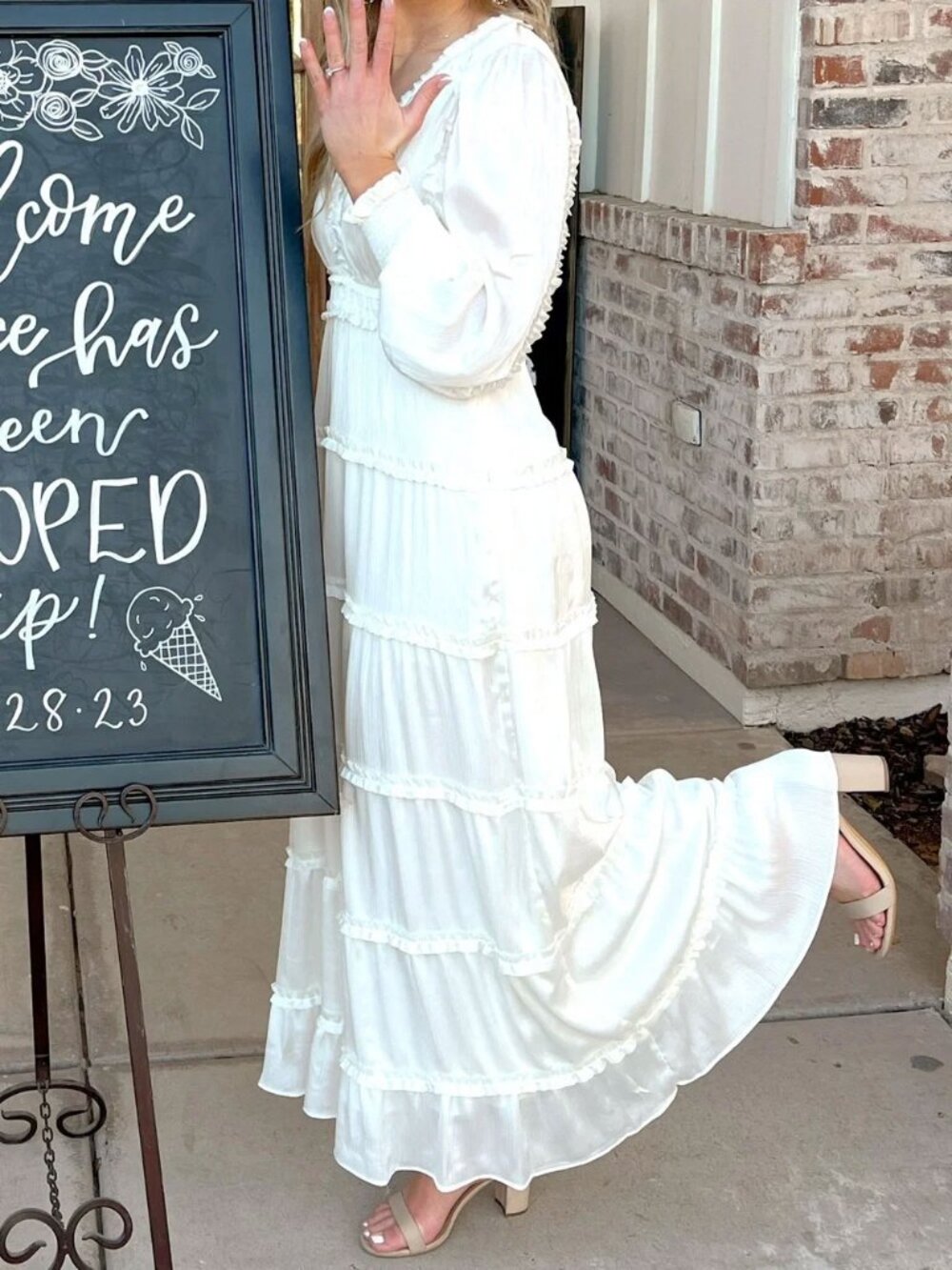 Chelsea & Violet Plisse Ruffled Tiered V Neck Maxi Dress - Picture 4 of 6